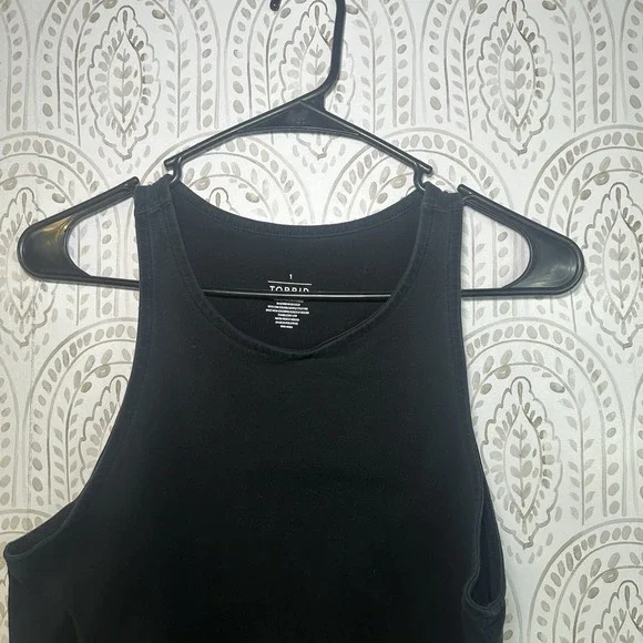 Torrid Womens Size 1 Tank Top Black Round Neck Sleeveless Cotton Cute Chic Soft - Picture 3 of 3